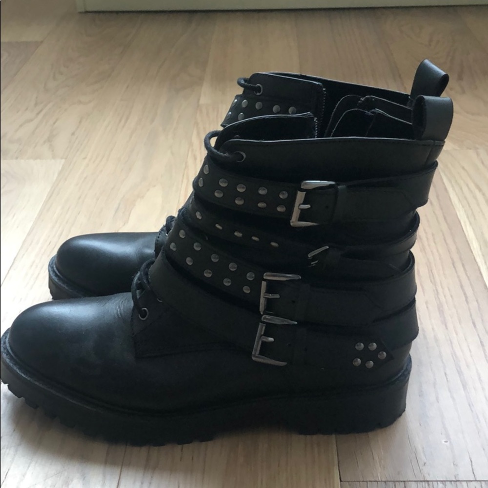 Black Booties